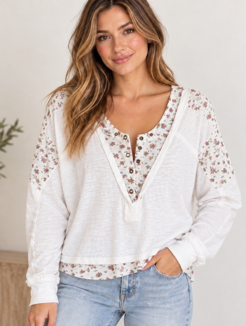 SHEIN NWOT White Floral Layered V-Neck Dolman Top Size M